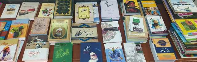 توزيع کتاب در کانون‌هاي مساجد سرخه از سوي اداره فرهنگ و ارشاد اسلامي